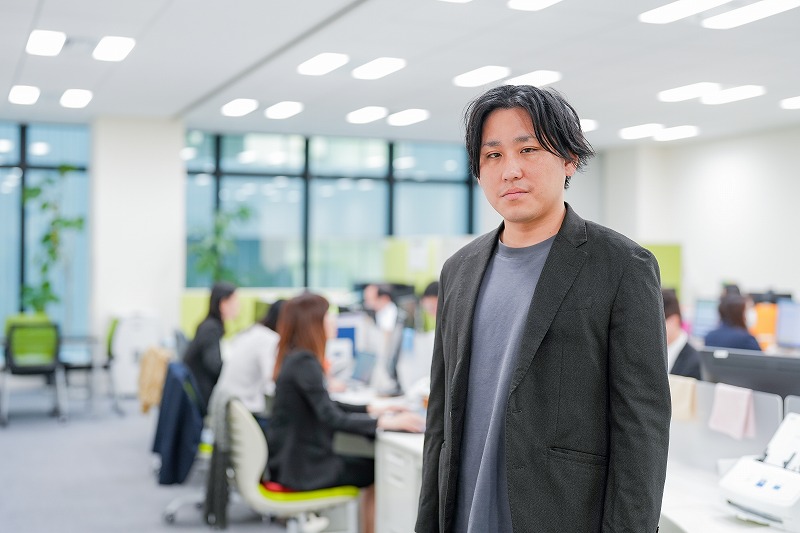角　純平